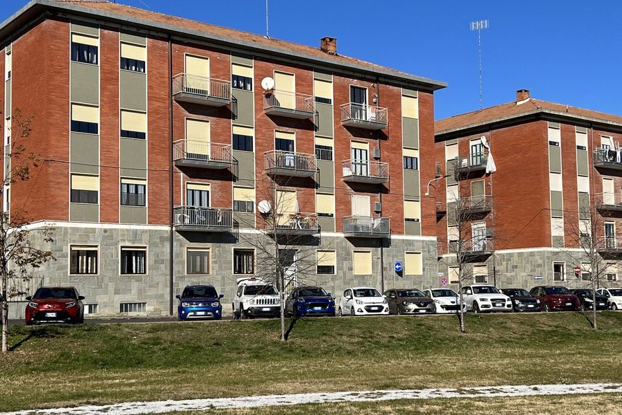 Alloggi demaniali Don Orione, Cuneo